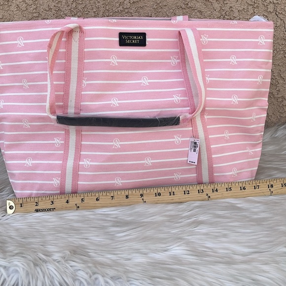 Victoria Secret tote bag - Picture 14 of 15